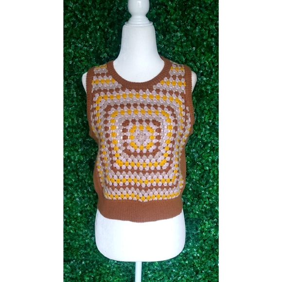 23. J.Crew Crochet sweater-vest - Picture 5 of 11